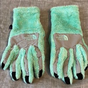 The North Face Gloves